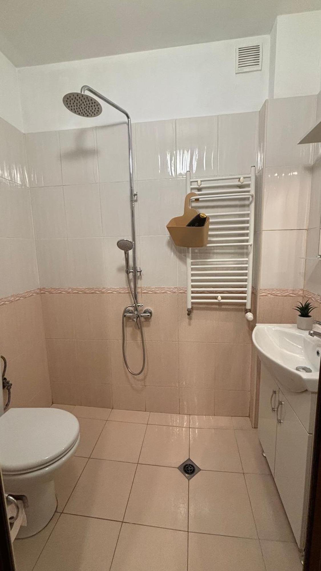 Quiet 2 Bedrooms Downtown Apart Софія Екстер'єр фото